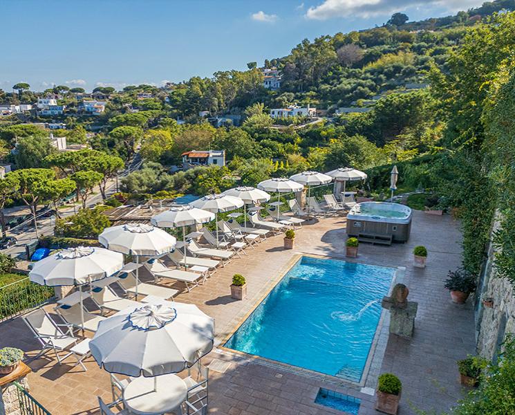 poggiodelsoleischia it piscina 005